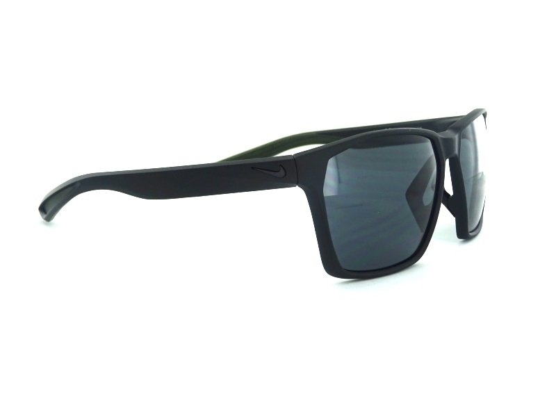 Nike EV1094 001 Maverick